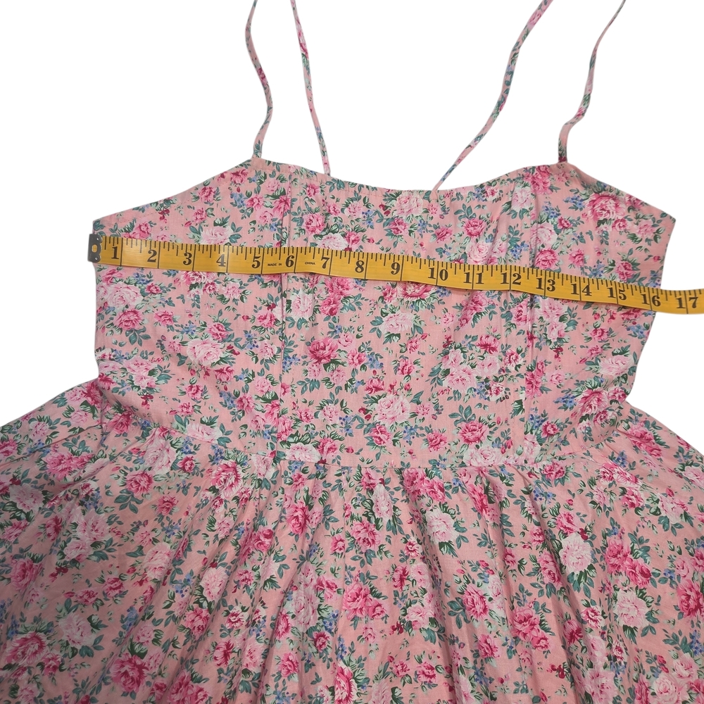 Floral Pink Lace-Up‎ Dress - Picture 7 of 8